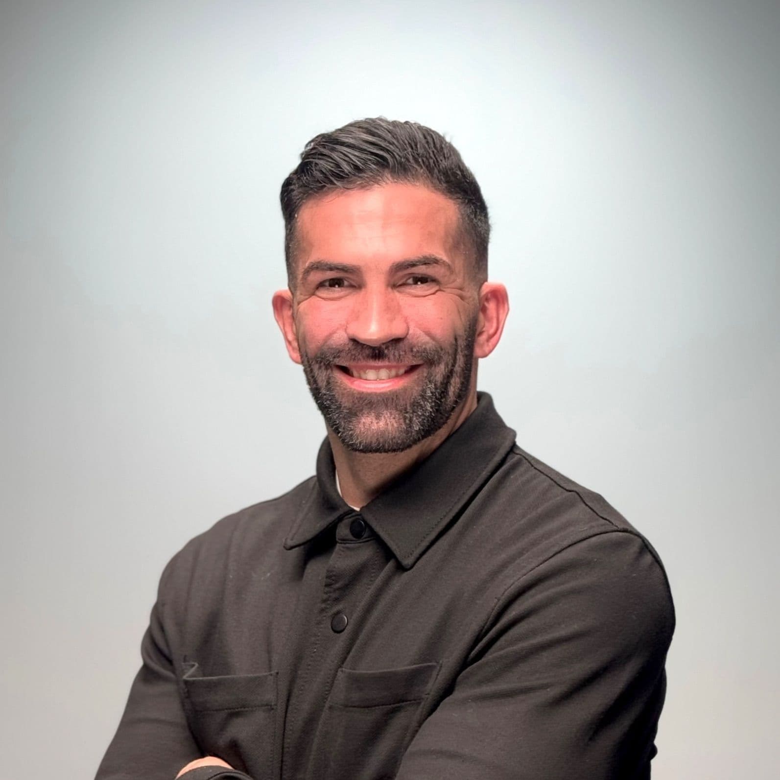 Nando, fundador de la Barbería Los Honorables